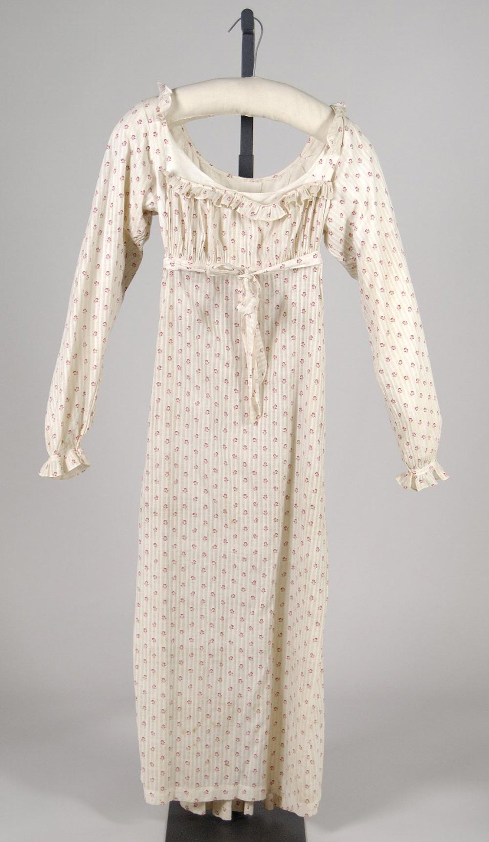 1800-1805 Regency Red Print Dress from England