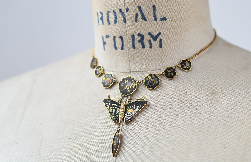 What Is Vintage Damascene Jewelry?