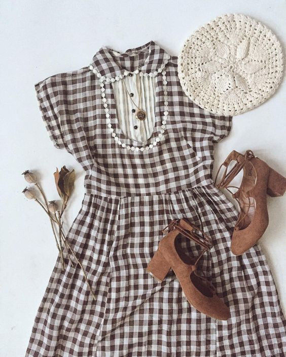 Vintage Outfit Idea: Charming Gingham