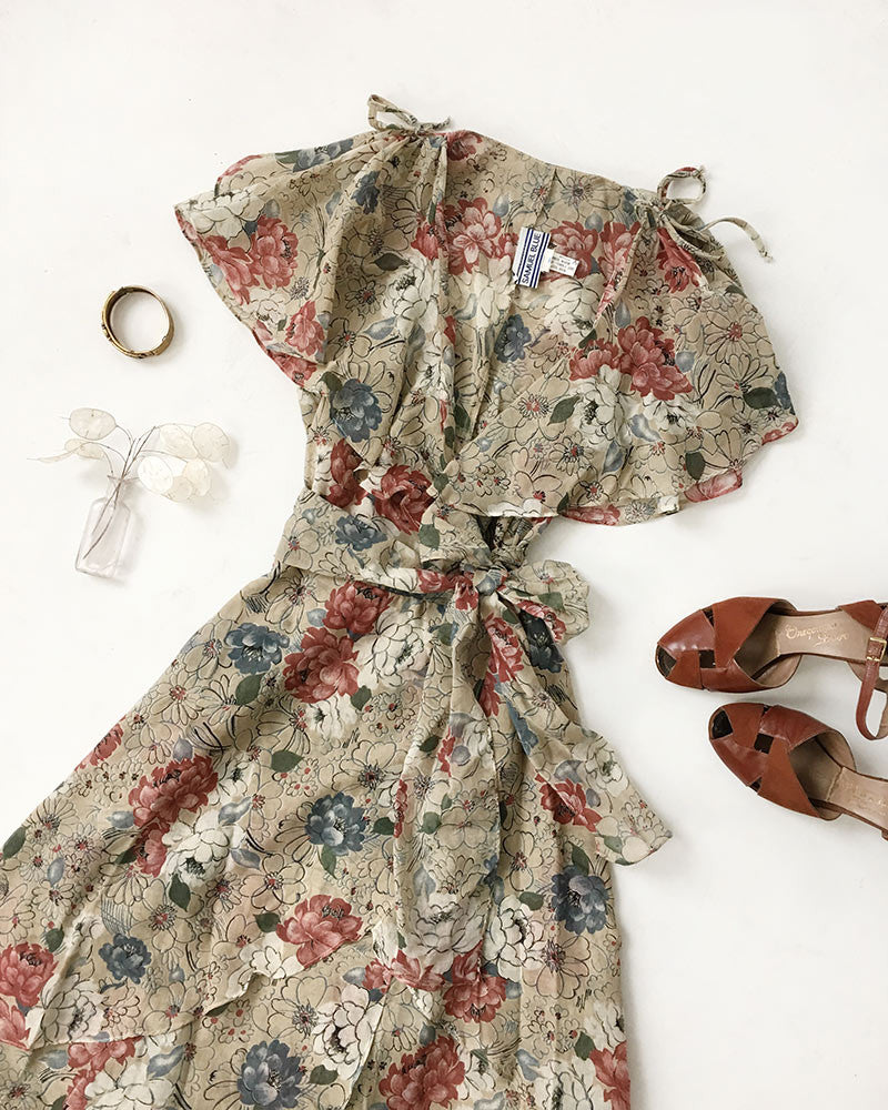 Vintage Outfit Idea: 1970s Floral Ruffle Dream