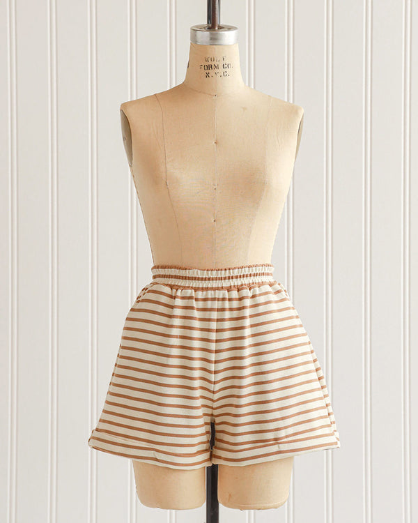 Coconut Stand Shorts