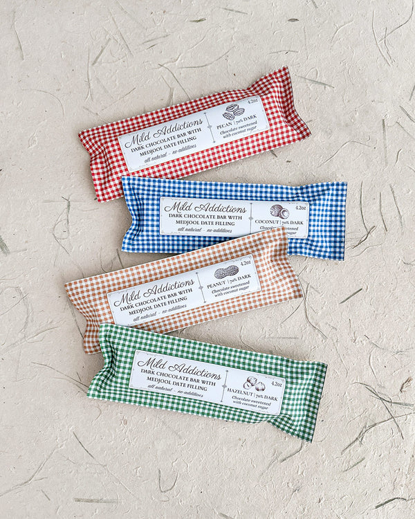 Medjool Date Dark Chocolate Bar - Large