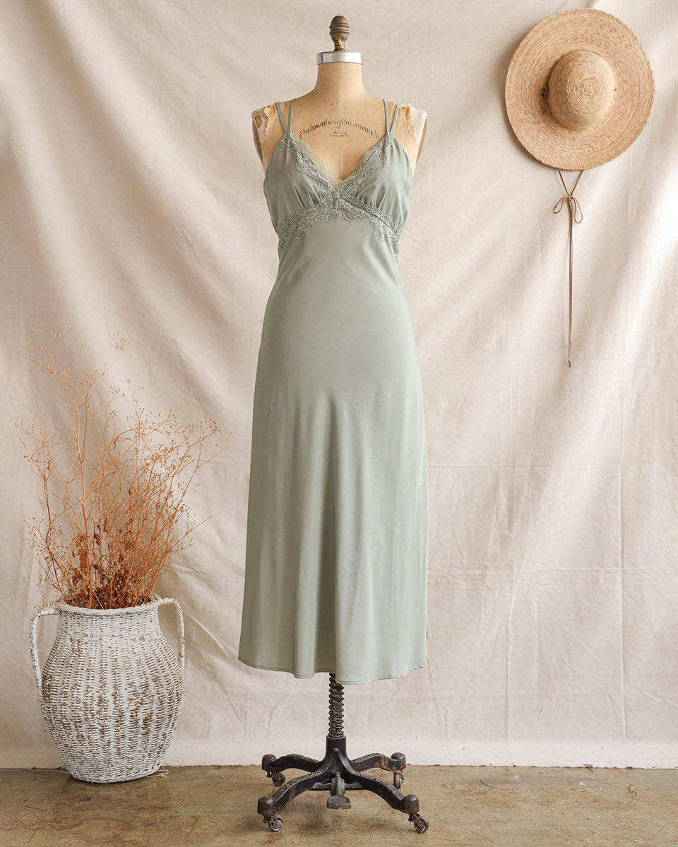 Vintage Green Slip Dress - Blended Fabric - 4 Sizes Available - ApolloBox