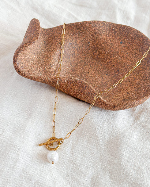 Marais Pearl Necklace