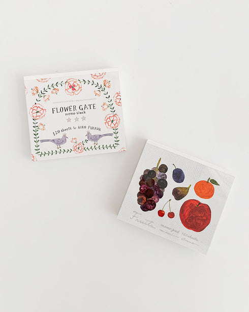 Her Winter Flowers - Flower Gate Memo Pad