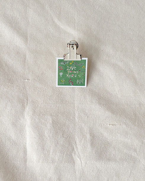 Love Grows Here Mini Card