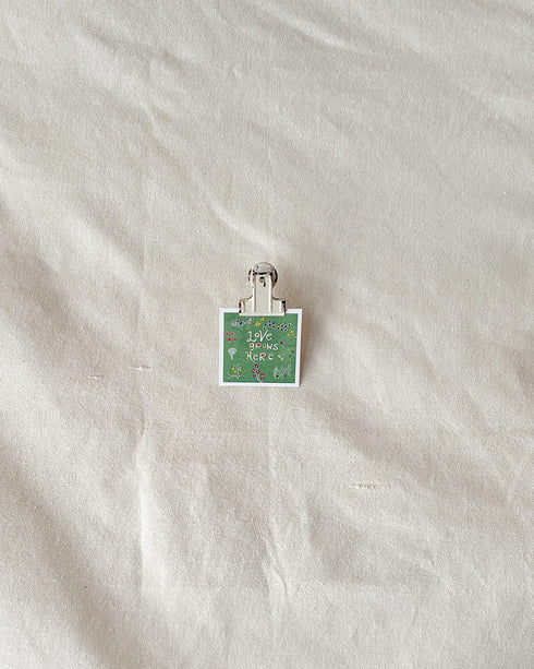 Love Grows Here Mini Card