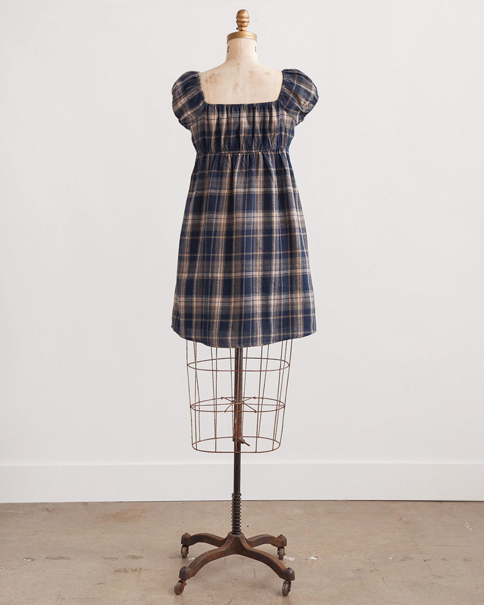blue plaid dress vintage Shades of Blue Plaid 1940s Sleeved Vintage Day Dress