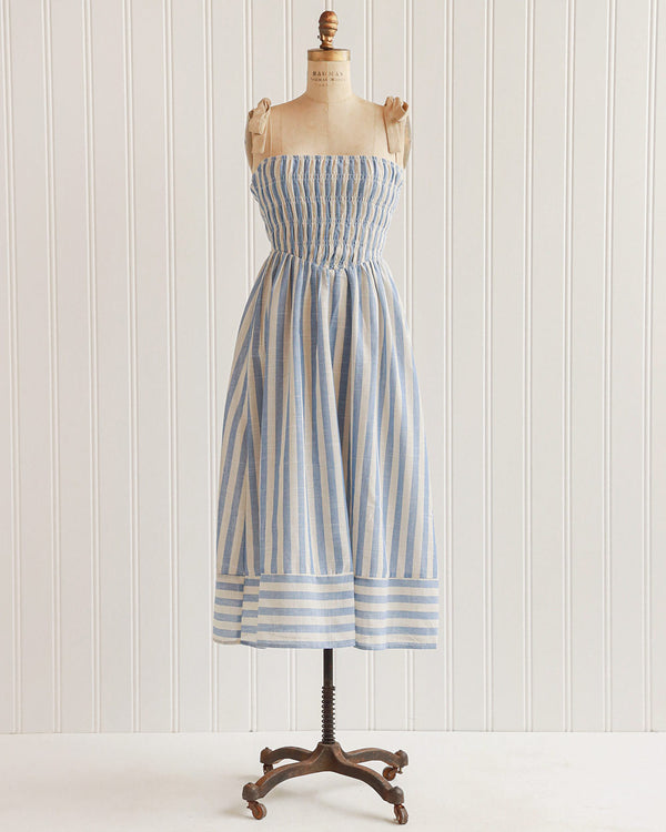 Touring Arles Sundress