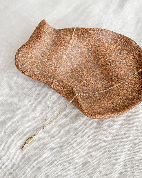 Isla Pearl Fish Necklace