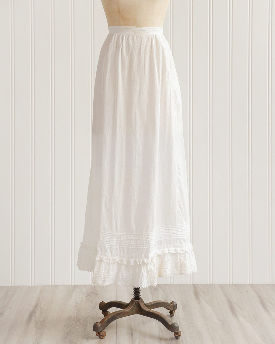 Antique Edwardian White Cotton Petticoat Skirt / Keepsakes Edwardian Pocket Skirt