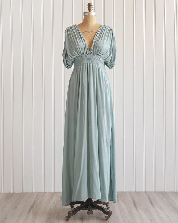Adored Vintage | Timeless Feminine Style Inspired By Vintage