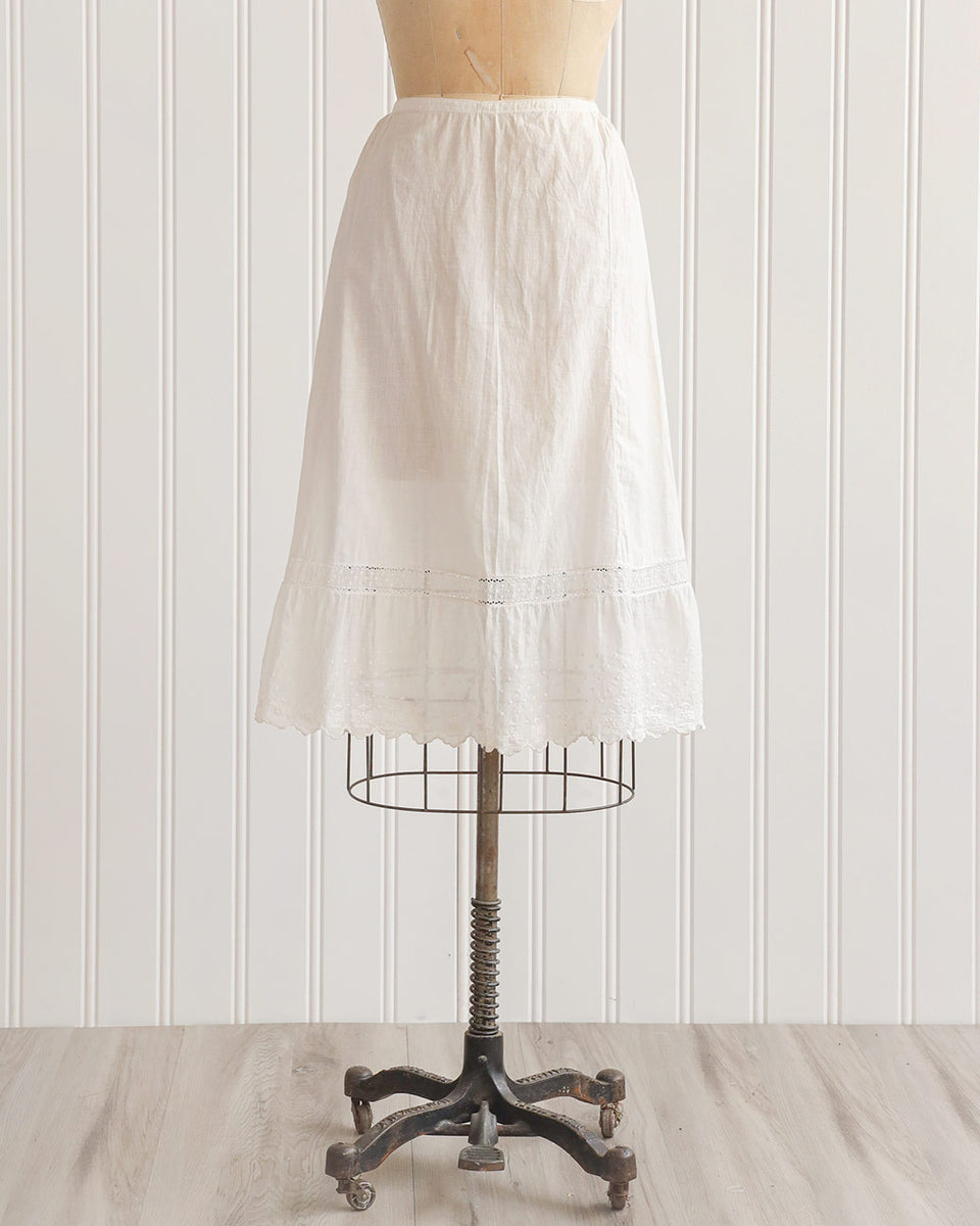 100% Cotton Petticoat With Lace Hem