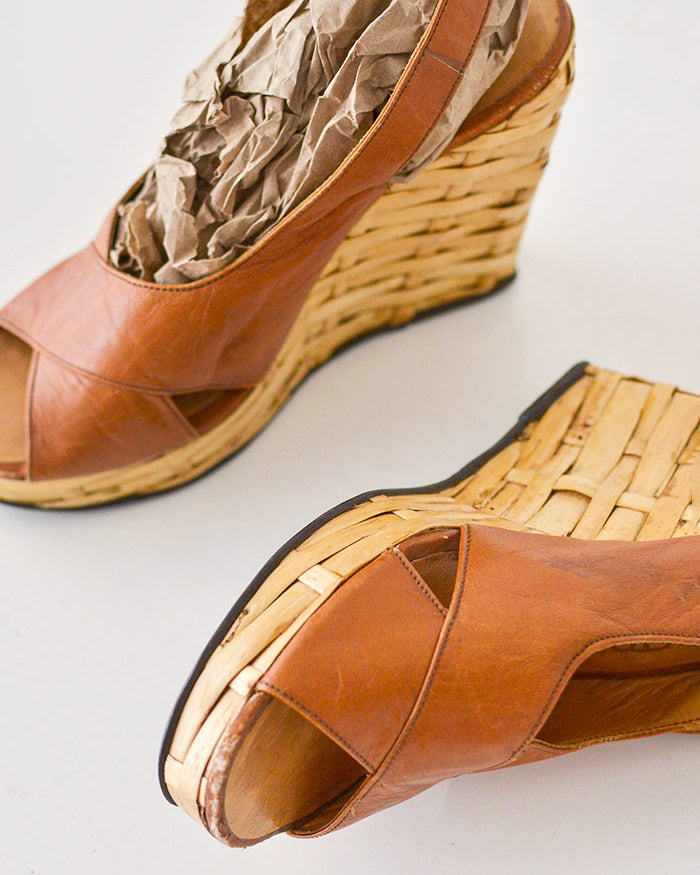 Antique & Vintage Accessories / Adored Vintage / Luara Wedges